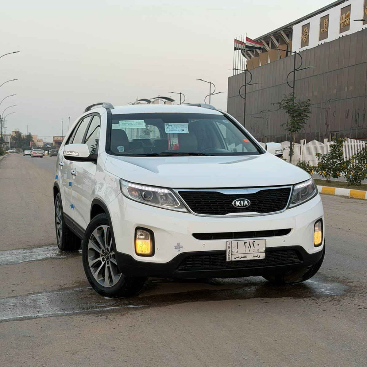 حدادية وكير وتبريد وتخم تاير كله 

المواصفات:

فول مواصفات ما عدا الفتحة

بصمة تشغيل وأبواب

كشنات جلد كهربائية

شاشة وكاميرا دوارة

ويل كب عدد 5

محرك 6 سلندر 

7 راكب

تبريد 3 قطع

حساسات

حاجب

يدات نيكل

مواصفات حلوة جداً

التفاصيل:

رقم واسط مشروع وطني

جاهزة للتحويل وين ما يعجبك

سنوية جديدة

#مكان_الناصرية

ال ســعــر ✅ ::  150

رقم صـــاحب سيارة:***********
