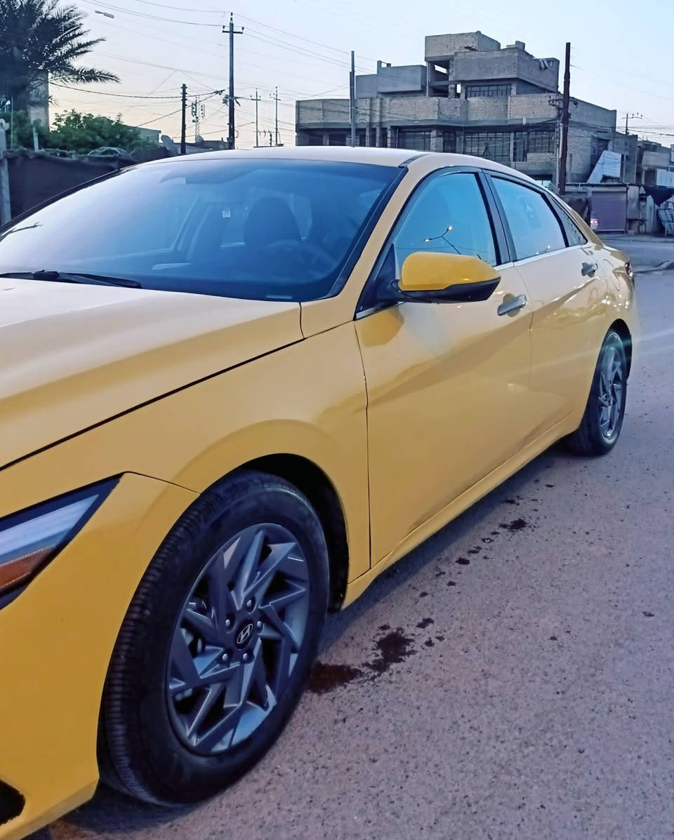 السلام عليكم 
النترا 24 هايبرد 
بجم شواصي لغود تكم 
كير مكينه مكفولات
بجم كبس بدون اير باك 
ماشيه 33
وارد كندي
اصفر رقم خصوصي
مكاني بغداد
السعر 147
للاتصال***********
