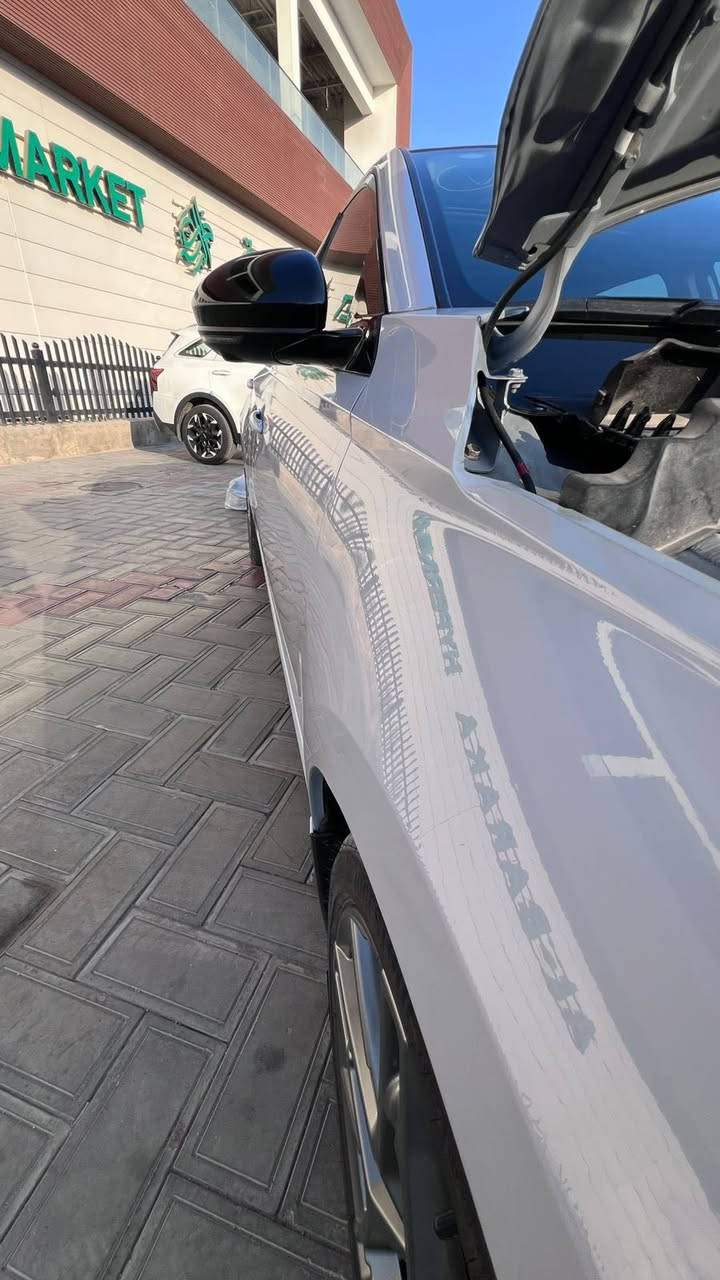 نيسان التيما
موديل2024

حره السياره

مواصفات SRفول فول 1/1 

داخل اسود

شاشة كبير يدعم كار بلي

شحن لاسكي واير ليس

ويل حجم17

مكينه2000 تيربو 

اوتو بريك   تو ويل 

حاسات خلفي  امامي كاميرات 360 درجه

نقاط عمياء تحديد مسار

كشنات كهرباي

كشنات هيتر

فتحة سقف

تشغيل عن بعد

سياره بدون اي نواقص جديد بمعنى كلمه ماشية 15 الف كيلو متر

ضرر موضح يمك فقط البنيد مبدل  جاملغ بي بارد باقي مكفول
سعره 185 وبيه مجال


**إذا كنت صاحب هذا الإعلان وتريد حذفه لأي سبب، رجاءا أرسل رسالة إلى الدعم الفني**