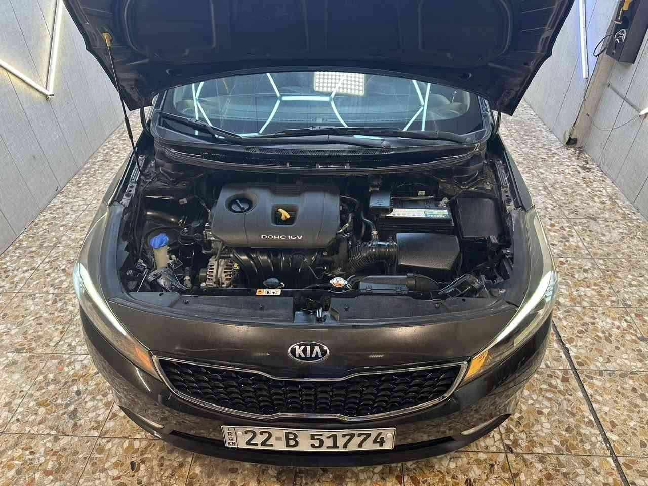 السلام عليكم سيراتو 2017
مكينه 2000 دوش مكفوله من الفتح حداديه جديده السياره دينار متصرف عليه بيه قطعتين جمالغ امامي وباب عكس  السايق 
المواصفات السياره فول للاخير ايراني كشن تدفئه تبريد للاخير خنك 
السعر 130مجال بسيط 
للاستفسار ***********
