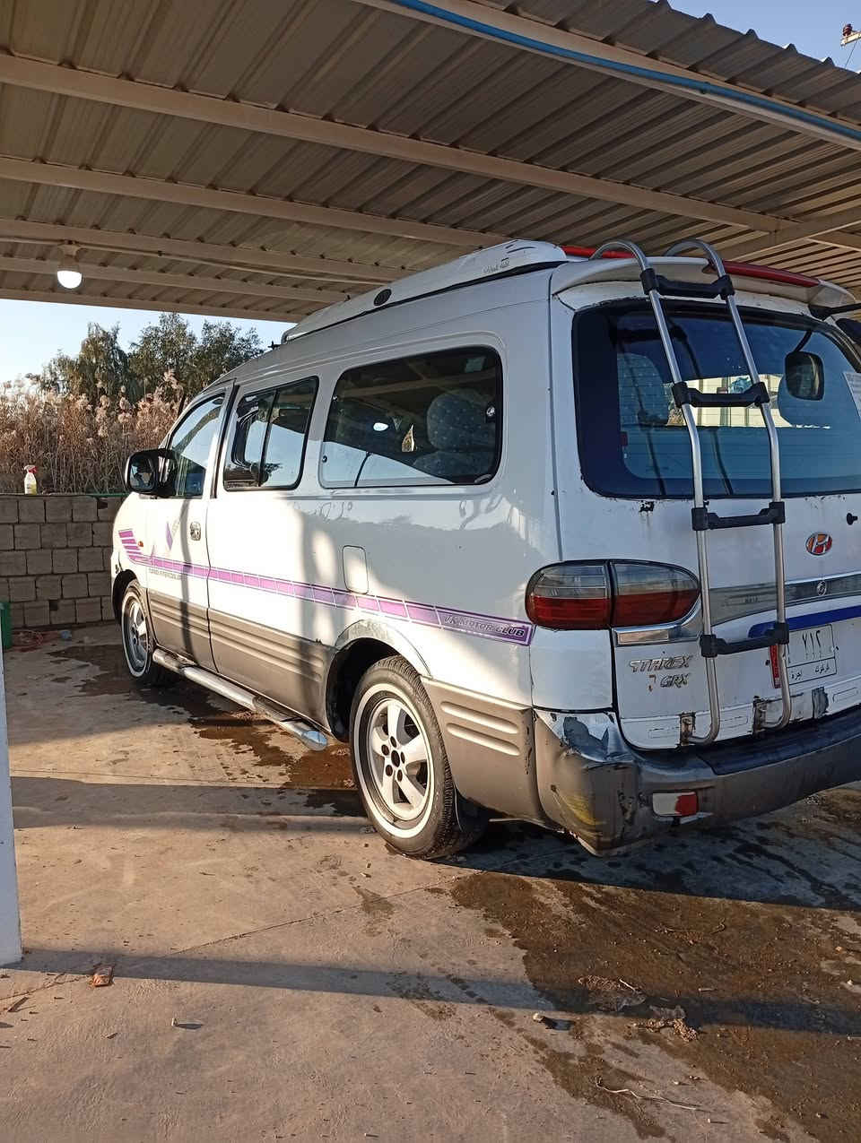 السلام عليكم.. ستاركس 2007 مفتوح كهربائيات كلهة شغالة تخم تاير  مكينه خير من الله   رقم الماني  وسنوية2030  مداور ثاني يوم السعر 78 بيه مجال شي قليل للاستفسار اكثر الاتصال على الرقم ***********
