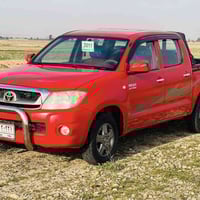 بيكم تيوتا للبيع موديل 2011  رقم بغداد مكفولة كفالة عامة كير محرك اكسل...