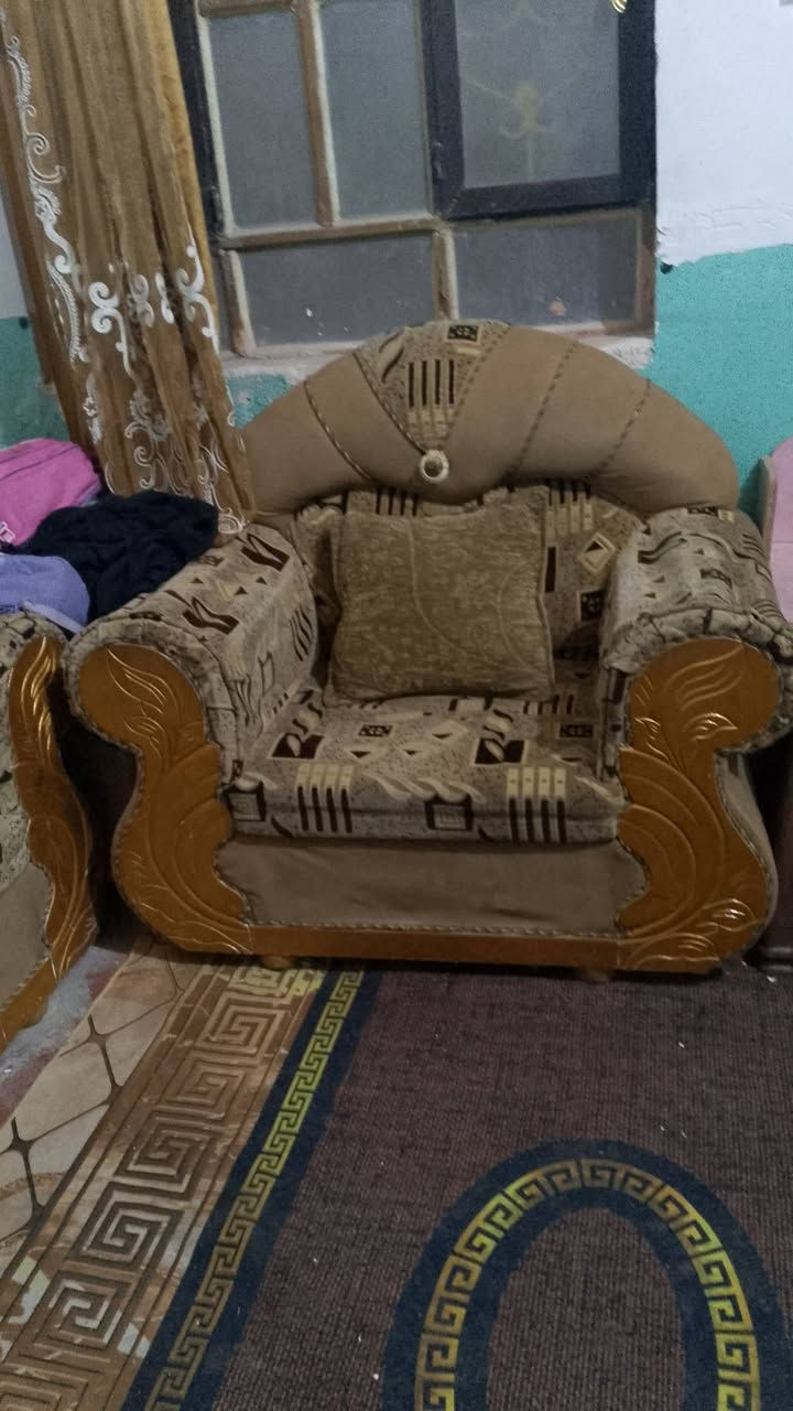 قنفات للبيع 10نفرات 2كبار 4صغار نجف جديدة الرابعة نظيف وتسكام وقوي 130


**إذا كنت صاحب هذا الإعلان وتريد حذفه لأي سبب، رجاءا أرسل رسالة إلى الدعم الفني**