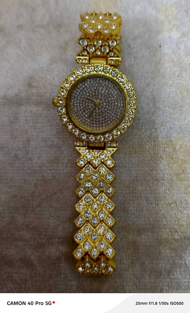 ساعات ٣ قطع كلش حلوات كلهن ب١٠


**إذا كنت صاحب هذا الإعلان وتريد حذفه لأي سبب، رجاءا أرسل رسالة إلى الدعم الفني**