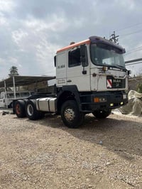 مان صقر لبيع مكينه نضيفه كلش وكير مكفول ومجموعه مال قجمه 82 جي ف سياره...