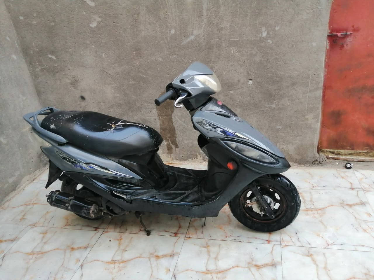 جي فور نضيفه مال جناي مكينه خرسه كهربيات شغاله ما نقصه شي ب٣٠٠ وبيه مجال مكان فضليه


**إذا كنت صاحب هذا الإعلان وتريد حذفه لأي سبب، رجاءا أرسل رسالة إلى الدعم الفني**