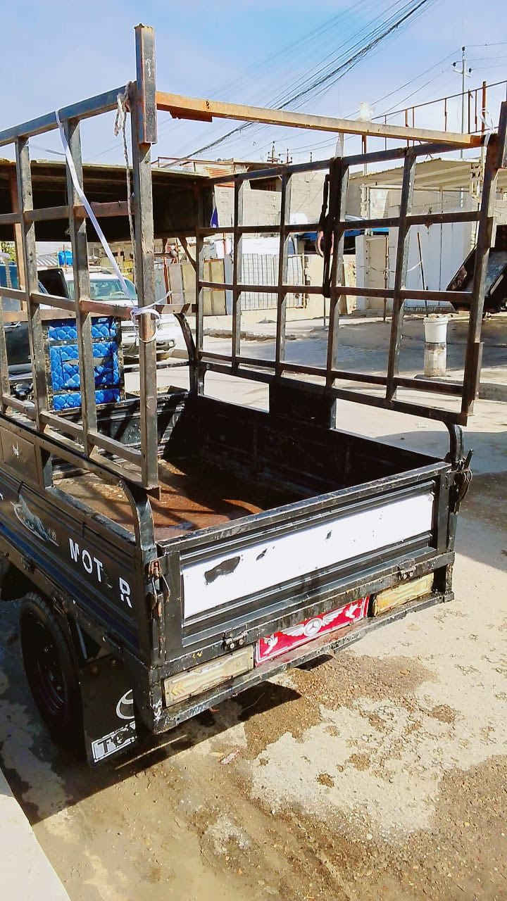 سلام عليكم ستوته البيع حلوه مديل 20 ركبه ملحمه مكانه مدينة الصدر سعره بواحد ٢٥٠وبيه مجال***********
