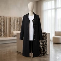 ملابس • بدون تفاصيل