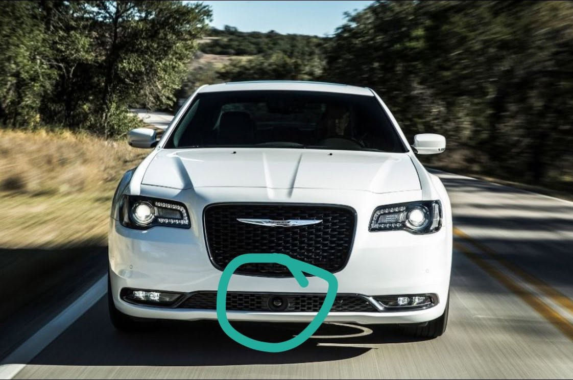 ادوات احتياطية كرايسلر S300 - C300 -***********-بغداد- الكرخ
