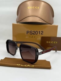 نظارات عصرية • خامة قوية • رجال ونساء