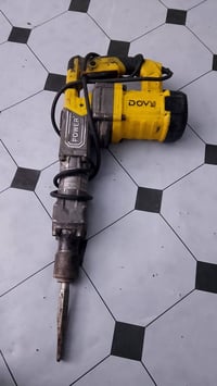 عندي هذني للبيع شراي خاص مكاني زعفرانيه قرب جامع الصدرين رقمي 07715731...