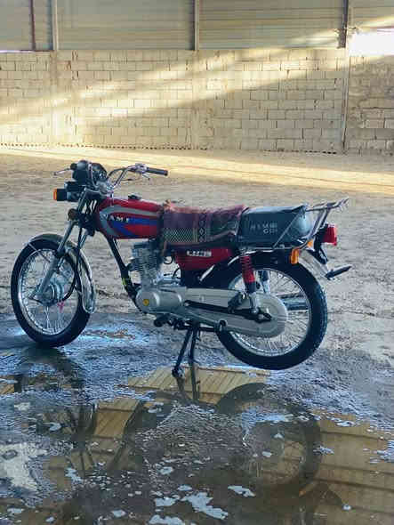 سلام عليكم دراجه للبيع نامه متياز اوراق موديل 2025 كهربائيات شغاله كلشي شغال الدراجه مكفوله كفاله عامه مابيهه اي نقص السعر خاص اتصال ***********
