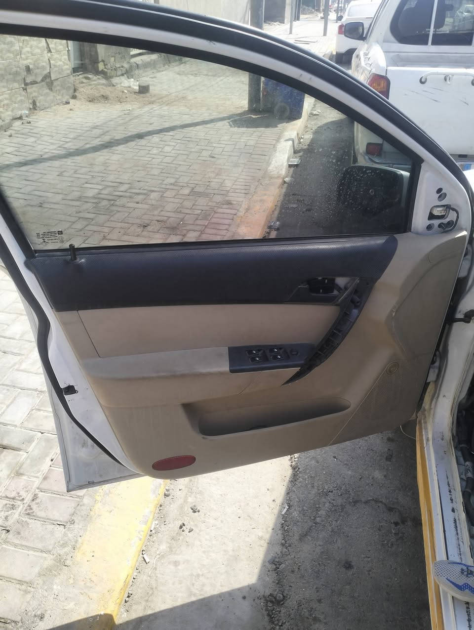 السلام عليكم غراض افيو للبيع عنواني الديوانية للستفسار ***********ابطاين بور ونواعم وياهن
