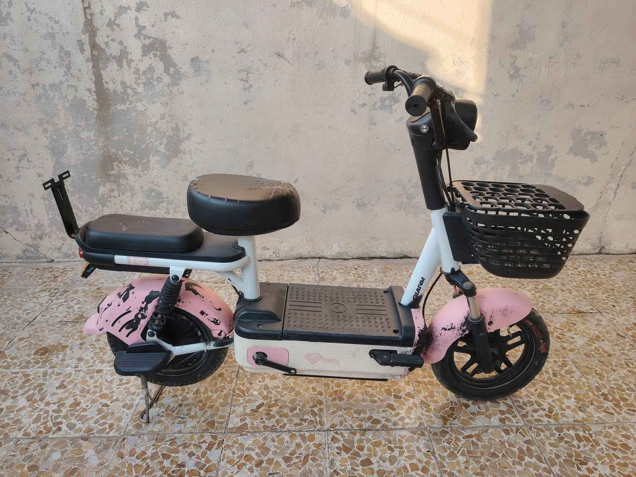 سلام عليكم ورحمه الله وبركاته
دراجه شحن نوعيه سبورت
عدد البطاريات 4 دبل جدد شرط
ليت +بك ليت +هورن =كل شغال شرط فول
السعر (200) الف
مكاني #الموصل اليرموك قرب الحديقة
رقم الهاتف للتواصل (***********)
