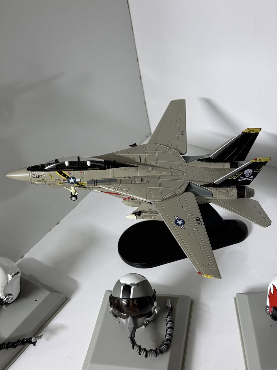 #مجسم_طائرات_حربية  
F14
Su35
Su57
F35
Sr blackbird 
B52
B2
B1
Tu160
Tu95
Mig21
Mig29
F16
J10
Mq1
دوغلاس اس بي دي 
يوروفايتر
Y20 
F18
F117
Sea harrir
F22


**إذا كنت صاحب هذا الإعلان وتريد حذفه لأي سبب، رجاءا أرسل رسالة إلى الدعم الفني**