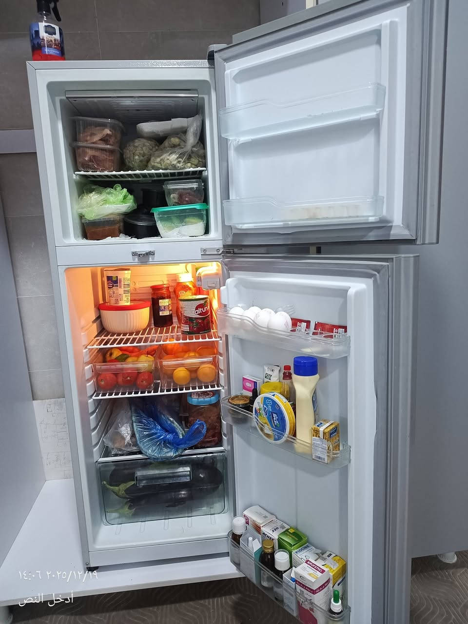 السلام عليكم عندي ثلاجه حجم 11قدم جديده مابيها عطل أريدها ب175 وبيها مجال
كاروك حجم كبير عيبه ما يشتغل الهزاز مالته
للتواصل ع هذا رقم ***********
