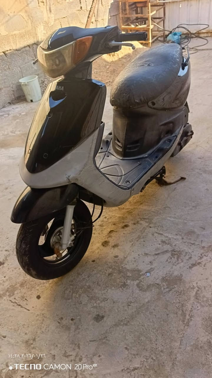 سلام عليكم
دراجه ماكس قجمه للبيع دراجه نضيفه مكينه خرسه 

نقصه بس باتري  كله شغاله 

السعر 350 وبيه مجال قليل 

رقم ***********
