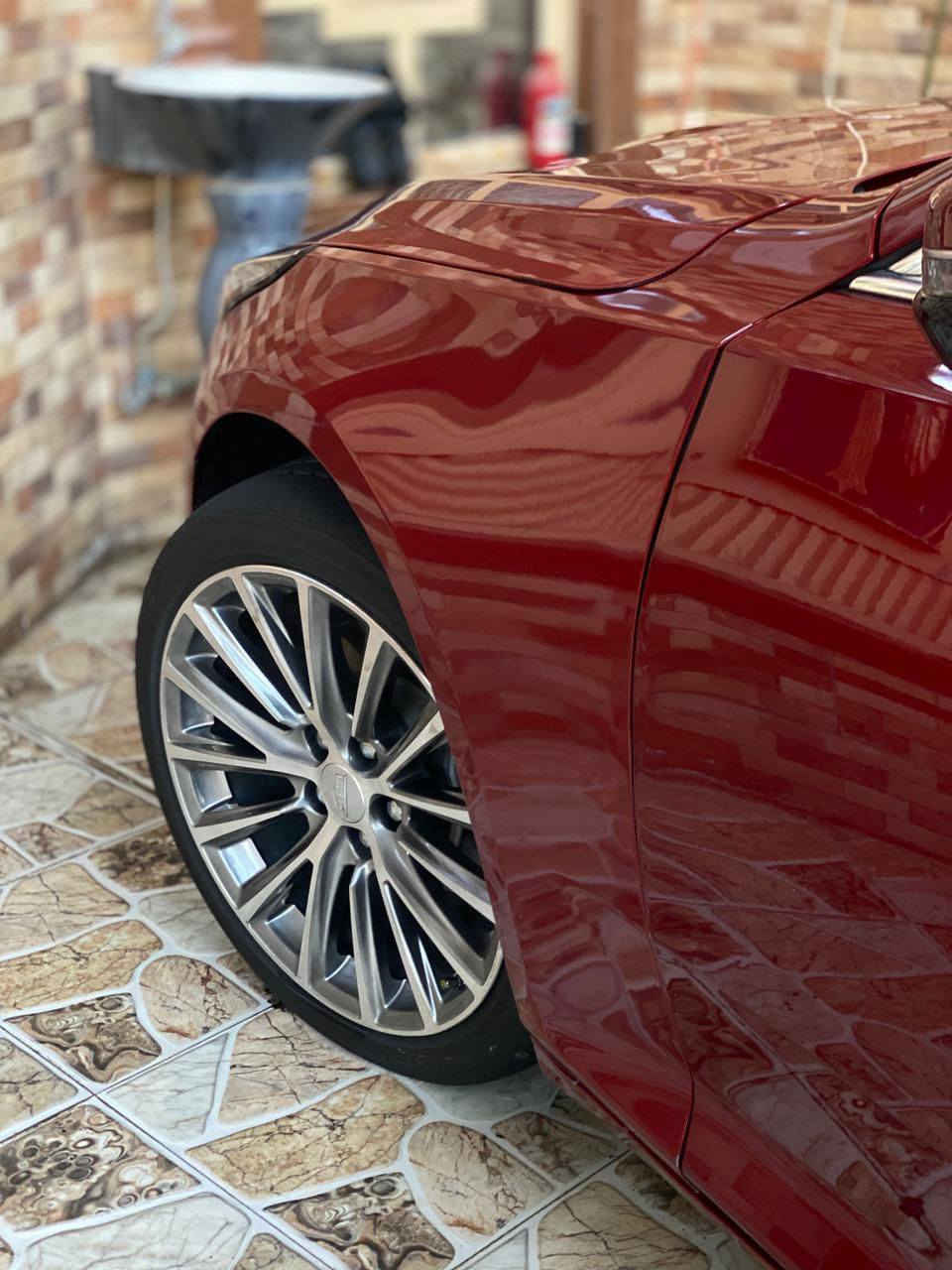 كاديلاك ct5 كرزي
الموديل 2023
حجم المكينه 6 سلندر توين تيربو
دفع رباعي
الممشى : 12 الاف 
الصبغ : جاملغ وبنيد
كفالة كير محرك شاصي 
بدون ايرباك
سياره ما مرقمه 
المواصفات لكجري بريميوم فول : رادار 360 درجه /كامره 360/كشن هزاز / جنطه ذكيه / كيجات دجتال متغير / ماوس / كشن ابيض / كشنات تدفئه تبريد تلقائي عند الجلوس / اتو هولد / تحديد مسار / مثبت سرعه / مانع تصادم / داتشو / 3 انظمه قياده / فتحتين ودبل جام وبعد مواصفات خير من الله
السعر 250 وبيها مجال 
او مراوس ب تشاجر
للتواصل ***********
