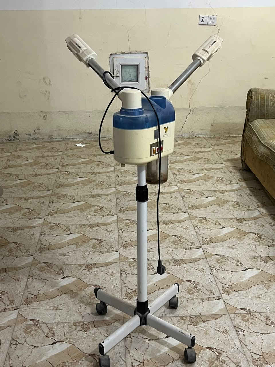 السلام عليكم 
غراض حلاقه كامل 
كراسي 2 جدد
مراياة 2 اناره لد داخلي
جهاز بخار
ميز 
ميز متحرك 
شلع ابيع ب800 الف


**إذا كنت صاحب هذا الإعلان وتريد حذفه لأي سبب، رجاءا أرسل رسالة إلى الدعم الفني**