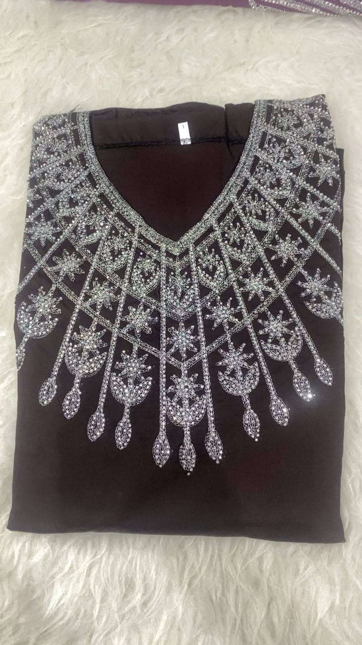 دشداشه كشمير مطاط درجه اولى 💯
القياس L xl 2xl 
السعر 13

توصيل 2000داخل الكوت 
اقضيه ونواحي الكوت 3000
توصيل بغداد 5000محافظات 6000

تأكدي من الطلبيه و القياس واللون بحضور المندوب اذا مو نفس الصورة ترجع بيد المندوب


**إذا كنت صاحب هذا الإعلان وتريد حذفه لأي سبب، رجاءا أرسل رسالة إلى الدعم الفني**