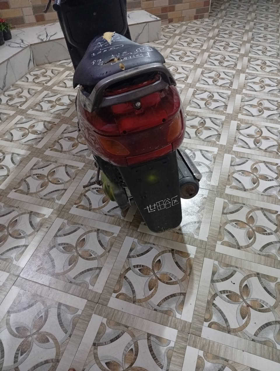 دراجة فراشه نثية كلشي شغال سلف هندر كهربايه كامله سعرك 350وبيهة مجال ***********
