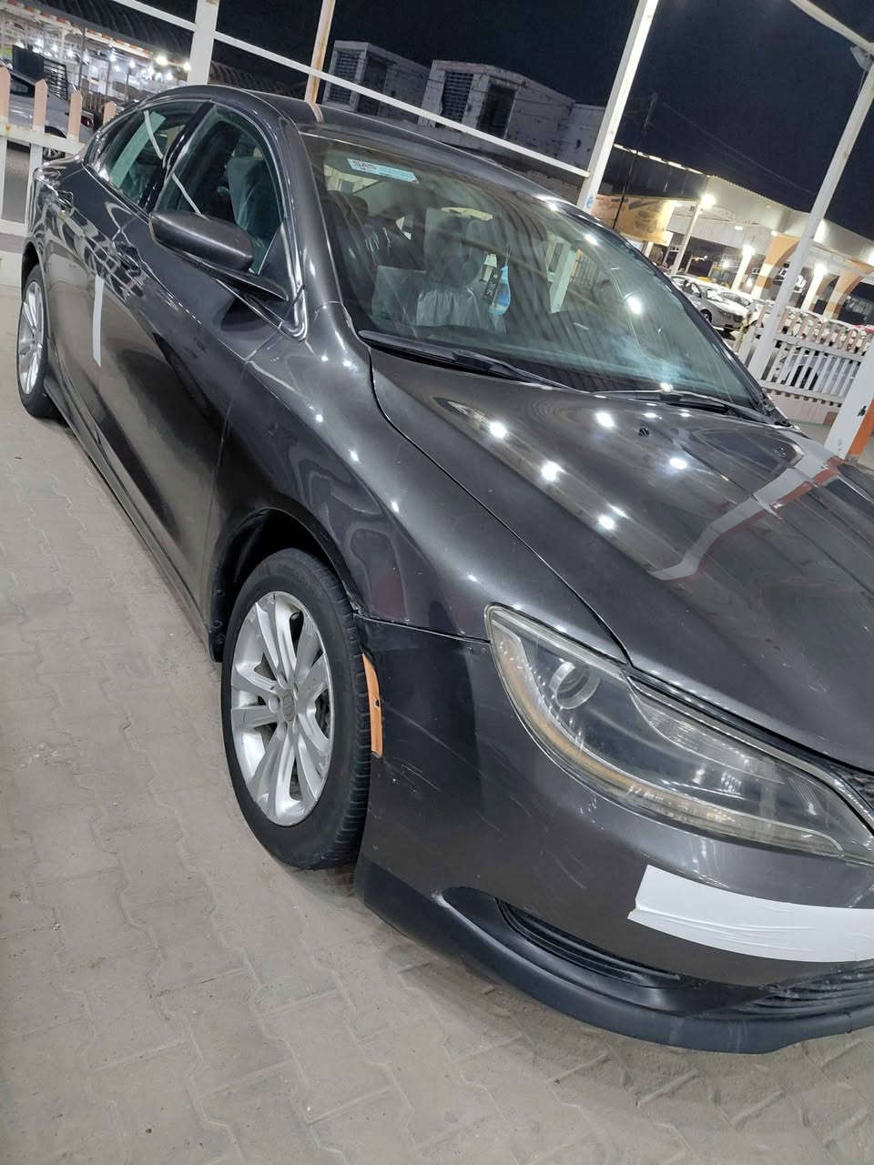 للبيع او المراوس  كلايسر سي ٢٠٠ موديل ٢٠١٧ كير مكينه تبريد حداديه مكفول بيها ٥  قطع بدون داخل  الحادث موجود بالمنشور  السعر ٩٠ وبيها مجال للاستفسار ع الرقم *********** مكان نجف النجف, العراق
