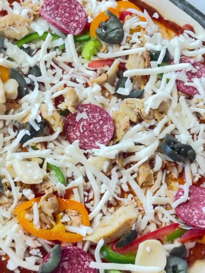شنو تنتظر؟ دلّل نفسك اليوم وخلي البيتزا تكمل يومك بأحلى طعم. 🍕🤍

***********

📍 الموصل – حي فلسطين ، مدخل دوميز سومر، قرب جامع طه رشان
