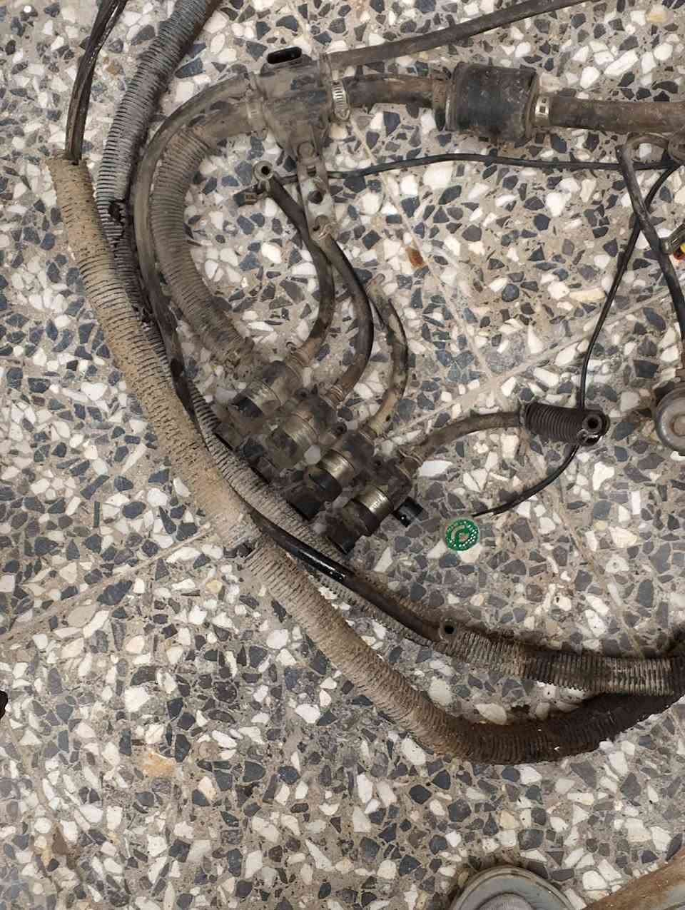 السلام عليكم شباب منظومه غاز اللبيع الامين الثاني مابيه نقص 200 الف اربع سلندر رقم هاتف ،***********
