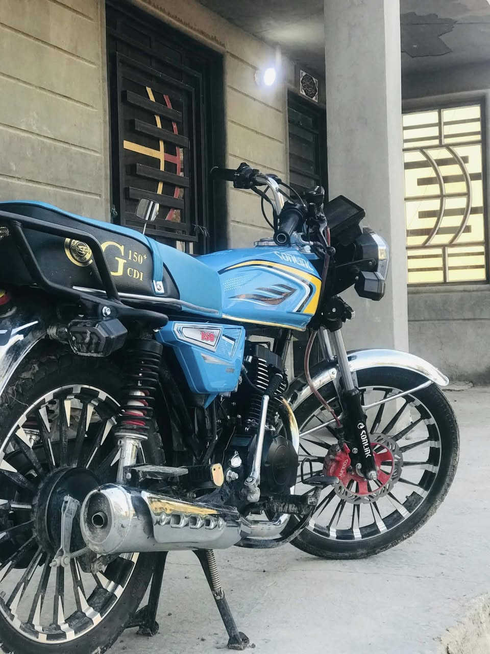 سيفان سونك اوراق اصليه مكفوله. دراجه كل نقص مابيها موديل 25 مكاني بابل سكندريه السعر 650وبيها مجال بسيط ***********
