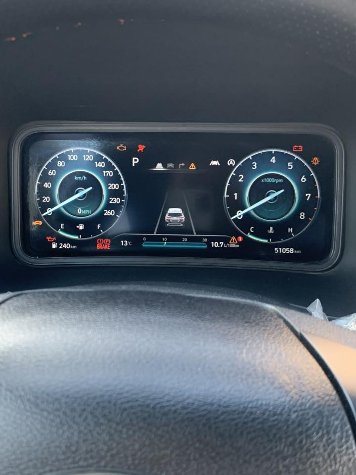 السلام عليكم للبيع هوندا كونا موديل 22 الأين فول مواصفات ماشيه 53 الف رقم بغداد باسمي حادثه جاملغ وبنيد ومبدلات نفس اللون بدون صبغ والباقي مكفول السعر145 $ وبيها مجال بسيط للاستفسار الاتصال ع الرقم *********** العنوان بغداد كراده
