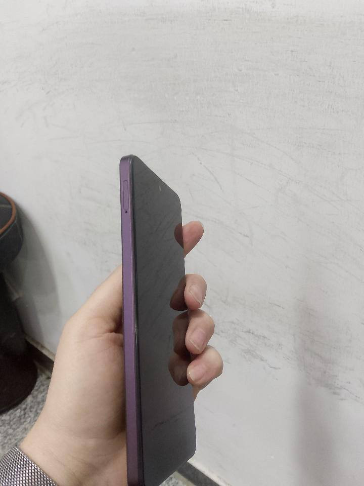 السلام عليكم
جهاز oppo A3x جهاز نظافه 99%
ذاكرة 128 عشوائيه 8
معالج سناب دراكون 
بطاريه 5100 جهاز بلادي مابدل بي شي 
سعر 149 وبي مجال حك جيه 
بغداد ***********
