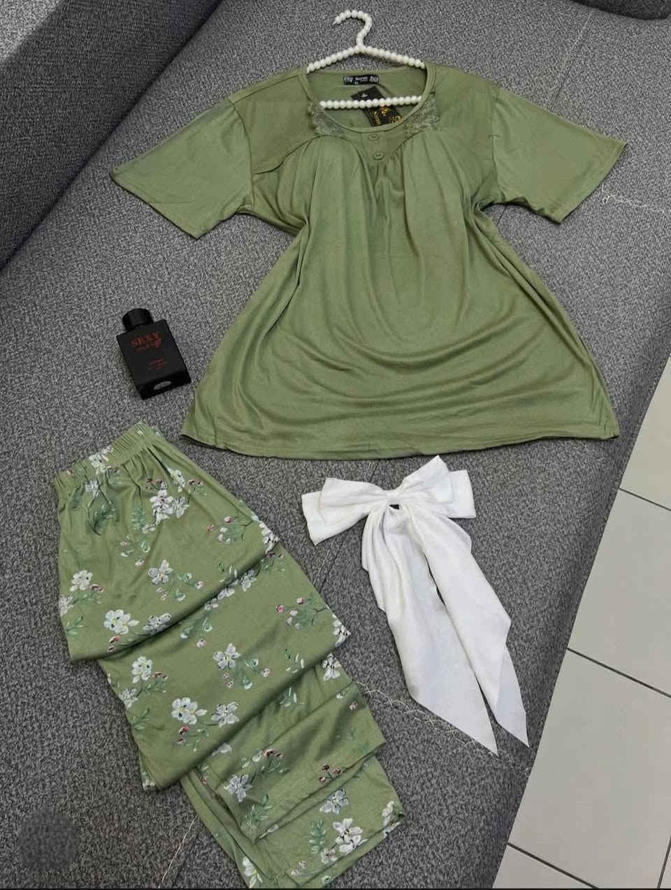 تخفيضات _ بداية موسم 
تراك فانيله _ زبده قماش 
قياسات - L_Lx_Lx2_Lx3
السعر 8 فقط❤️‍🔥❤️‍🔥
#متوفر #توصيل__بغداد__محافظات ✅


**إذا كنت صاحب هذا الإعلان وتريد حذفه لأي سبب، رجاءا أرسل رسالة إلى الدعم الفني**