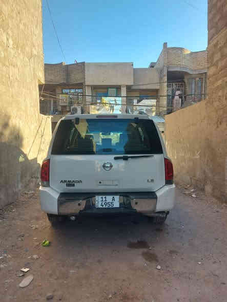 السلام عليكم
ارماده ٢٠٠٦ 
بغداد رقم   مميز انكليزي 
مكينه وكير تخم تاير صدر جديد 
منضومه غاز ٨٠ لتر 
باب السايق مبدل فقط 
هزه جديد تحويل مباشر 
السعر ١٠٠ 
عنوان السياره بغداد الغزاليه 
***********
