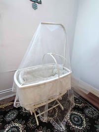 مستورد بريطاني • هزاز • فراش ومخدة