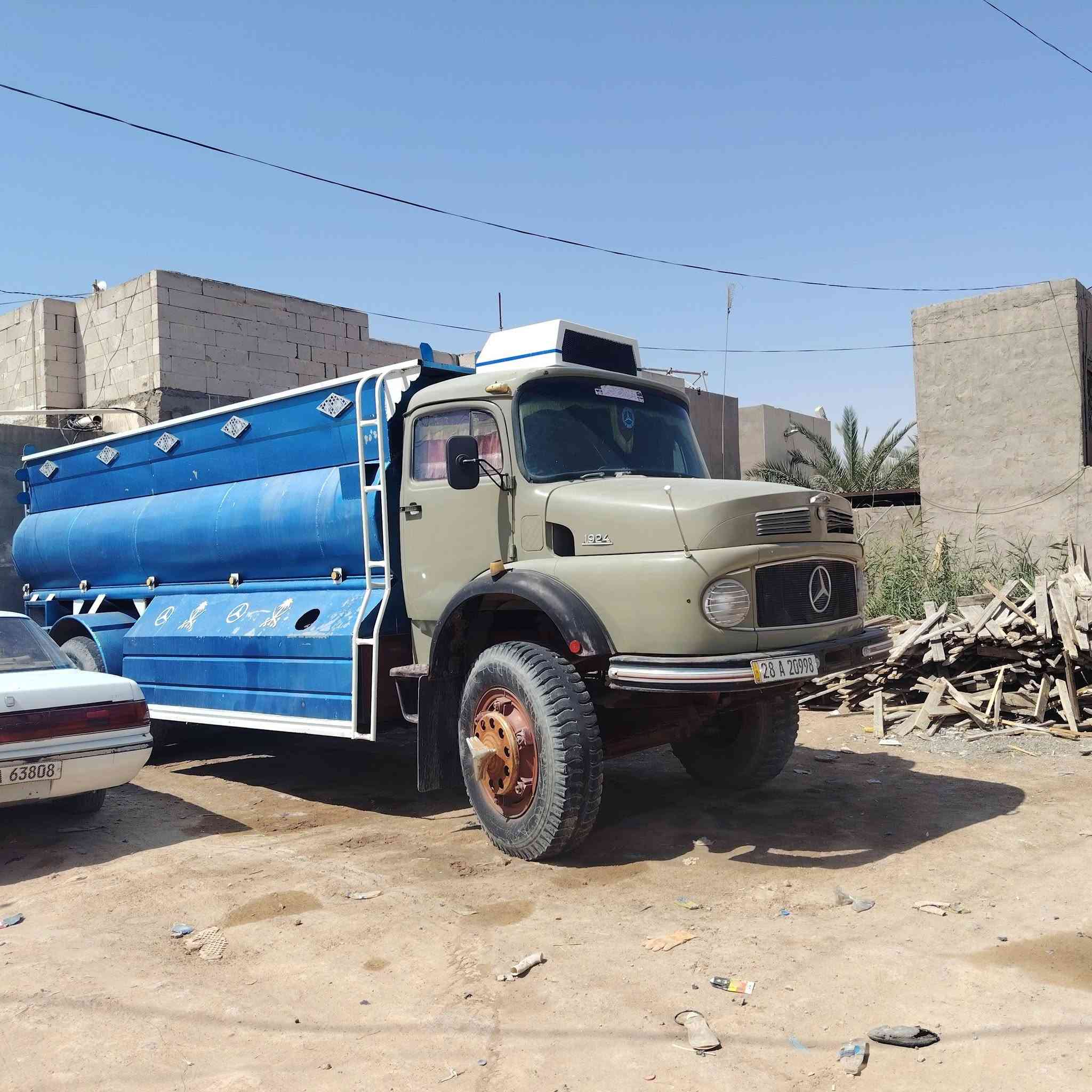 سلام عليكم قجم البيع 74 مقدم 82 كير 25ابو شخاطه رقم نجف باسمي ***********

