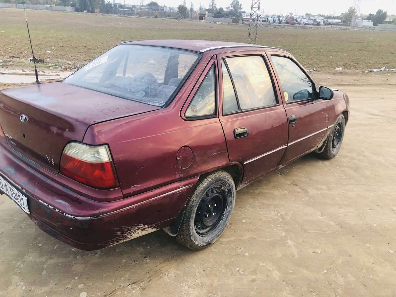 سعرها 14ورقه بيع مستعجل بيع فقط دايوسلوموديل 94مشروع وطني دفتربانزين بيها شرط وكاله اوتحويل مكانها كركوك صاحبها بكركوك مكينه بيها خيط بخارسياره تحتاج شويه فره ايدصدرها دبلات مابيهن شي سياره ناعمه ***********او***********
