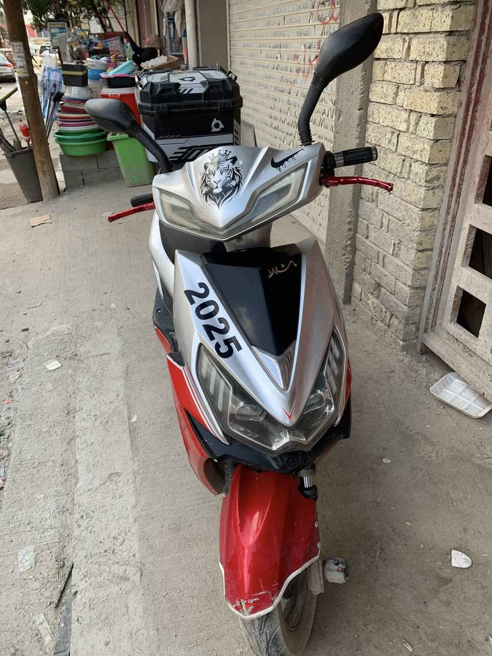 دراجة شحن سكنس لليبع 
السعر ٥٢٥  وبيها مجال 

دبل إشاره 

بصمه و اسويج 

بطاريات ع فحص

العنوان بغداد الدورة
للتواصل ع رقم *********** بي واتساب
