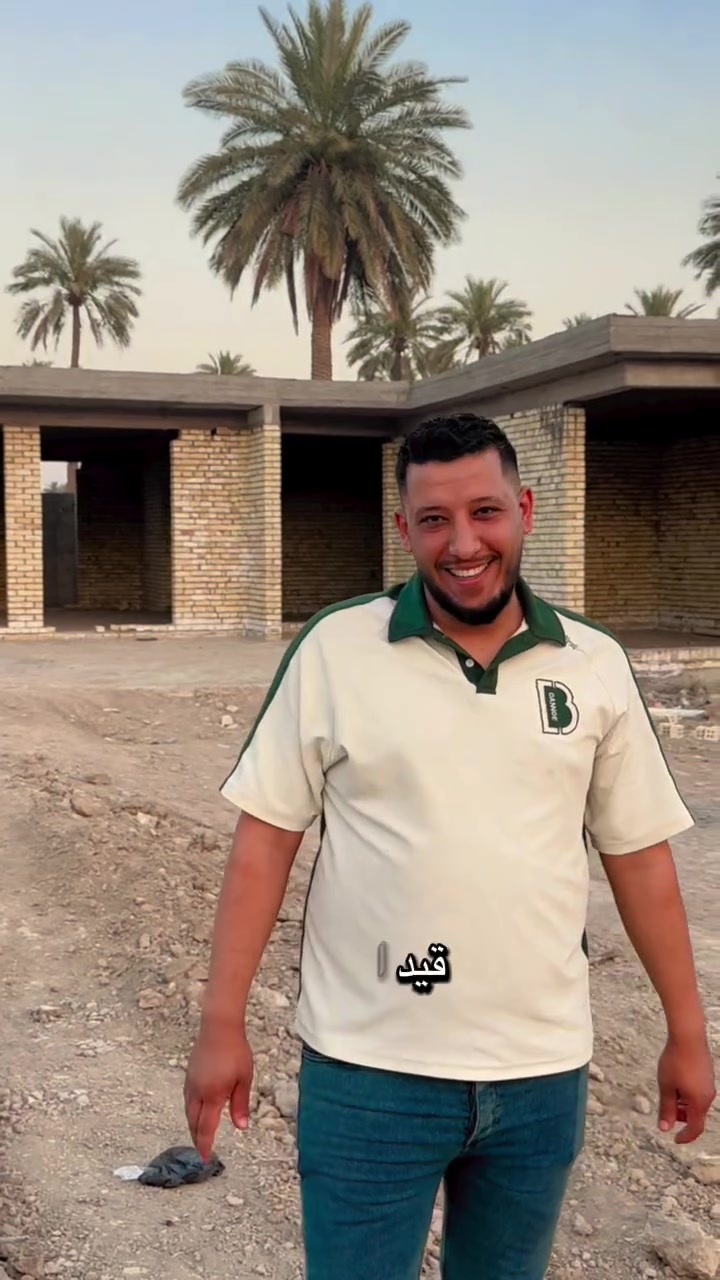السلام عليكم 
مزرعه طابو سند ٢٥ تحويل باسم المشتري 
المساحه ١٨٠٠ متر وجه الارض ٢٣ متر مخدومه بالكامل العنوان المدائن منطقة الجعاره 
***********
