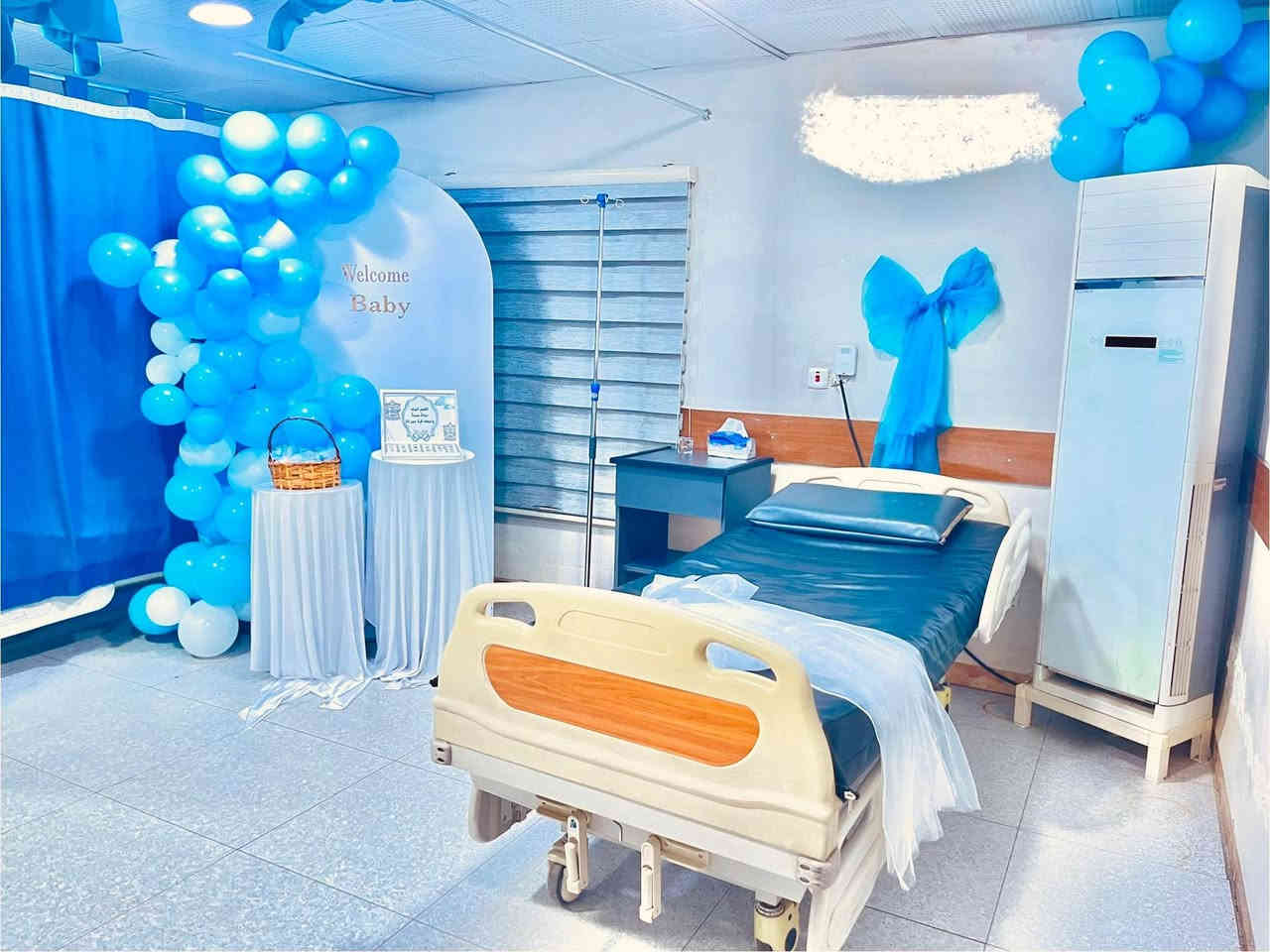 أجرت #الدكتورة_حنان_نجم_الدين_ابراهيم 👩🏻‍⚕️
#أخصائية_جراحة_النسائية_والتوليد 🤰🏼
إجراء عدة #عمليات #جراحية #نسائية #مختلفة ساهمت في الحفاظ على حياة المرضى 🤰🏼🫄🏻🫃🏼👩🏻‍🍼🤱🏽

1️⃣عملية جراحية #استئصال_الرحم من العنق مع المبايض
كانت تعاني من عقدة ليفية كبيرة فوق الرحم وتضخم بالرحم ،بالإضافة انها تعاني من ارتفاع ضغط الدم🩸
🧕🏼 المريضة ((عمرها 57 سنة)) 📆
تم اجراء العملية بنجاح وأرسل ((الرحم مع ملحقاته)) الى الفحص النسيجي 🔬

2️⃣#عملية_استئصال_كيس_دموي على المبيض الأيمن رفع الكيس بدون ازالة المبيض
‏‎#لمريضة عمرها ((32 سنة)) كانت تعاني من خربطة هرمونات الغدة وآلام حادة بالبطن مما أدى إلى إصابتها بخمول وتعب نتيجة فقر الدم الشديد وبعد إجراء الفحوصات المختبرية والسونار تبين أن 
كيس على المبيض الأيمن…

3️⃣ #عملية_رفع_حمل_خارج_الرحم 
لمريضة تبلغ من العمر ((28 سنة))
وكانت تعاني من الآلم شديدة في اسفل البطن بعد الفحص السريري وارسالها الفحوصات اللازمة تم تشخيص وجود حمل خارج الرحم #تم اجراء العملية بنجاح🤰🏼

5️⃣4️⃣6️⃣✨أيضآ #عمليات_جراحية_قيصرية_ولادة #متعددة🤰🏻👼🏻🤱🏻
بإشراف طبيبة الأطفال #الدكتورة_ابتهال_اكرم_مبارك 👩🏻‍⚕️

📝 جميع العمليات تكللت بالنجاح و المريضات حالياً بصحة جيدة وحالتهن مستقرة وهن في طور التماثل الكلي للشفاء بشكل تدريجي…
💐🌹🌷والشكر الموصول الى كل طاقم العمليات👨🏻‍⚕️🧑🏻‍⚕️👩🏼‍⚕️👨🏼‍⚕️

🚹أمنياتنا لكم بدوام الصحة والعافية🌐
----------------------------------
🎙الحجز والمعلومات📱
📲 ***********
📲 ***********
🌍العنوان #طوزخوماتو🇮🇶مقابل جامع الوهاب🕌عيادة الحافظ الجراحية الأهلية 🏨
