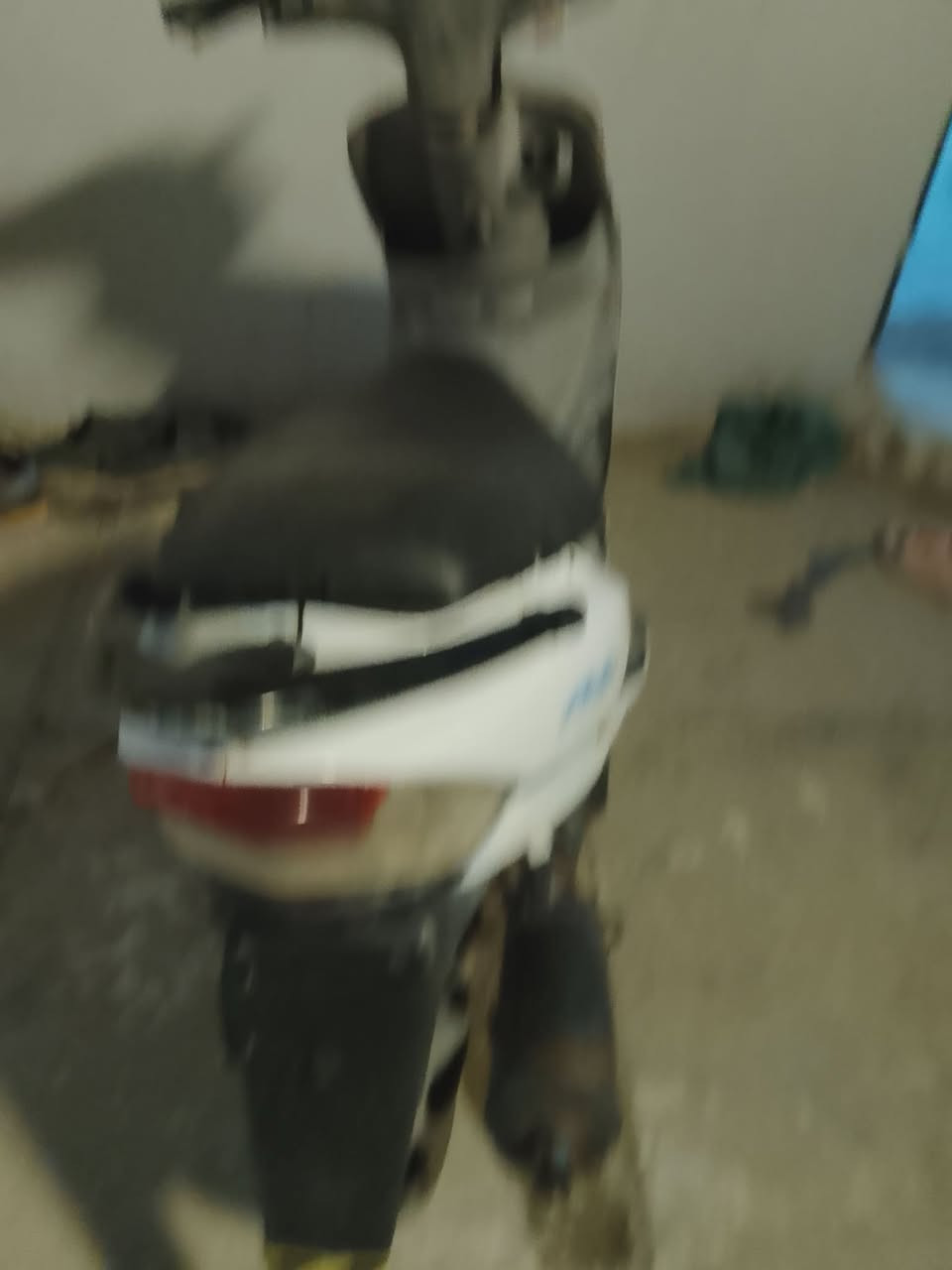 ماكس بلادية مكينة اشاير لايت تايرات شاصي سلف هندر
ب550
0781595779


**إذا كنت صاحب هذا الإعلان وتريد حذفه لأي سبب، رجاءا أرسل رسالة إلى الدعم الفني**