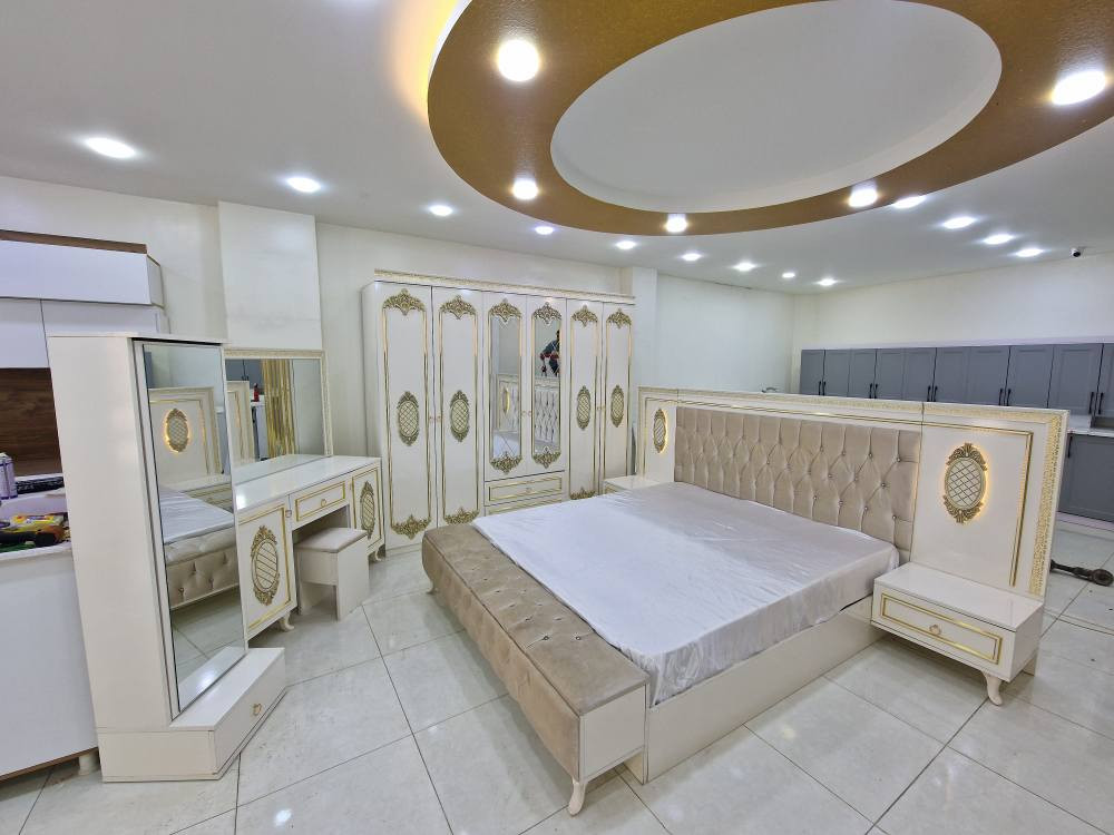 ژووری نووستنی  تورکی 9 پارچە 
زۆر جوان و پاک ماوەتەو 
450$
سلیمانی / کانی سپیکە 
*********** السليمانية, العراق
