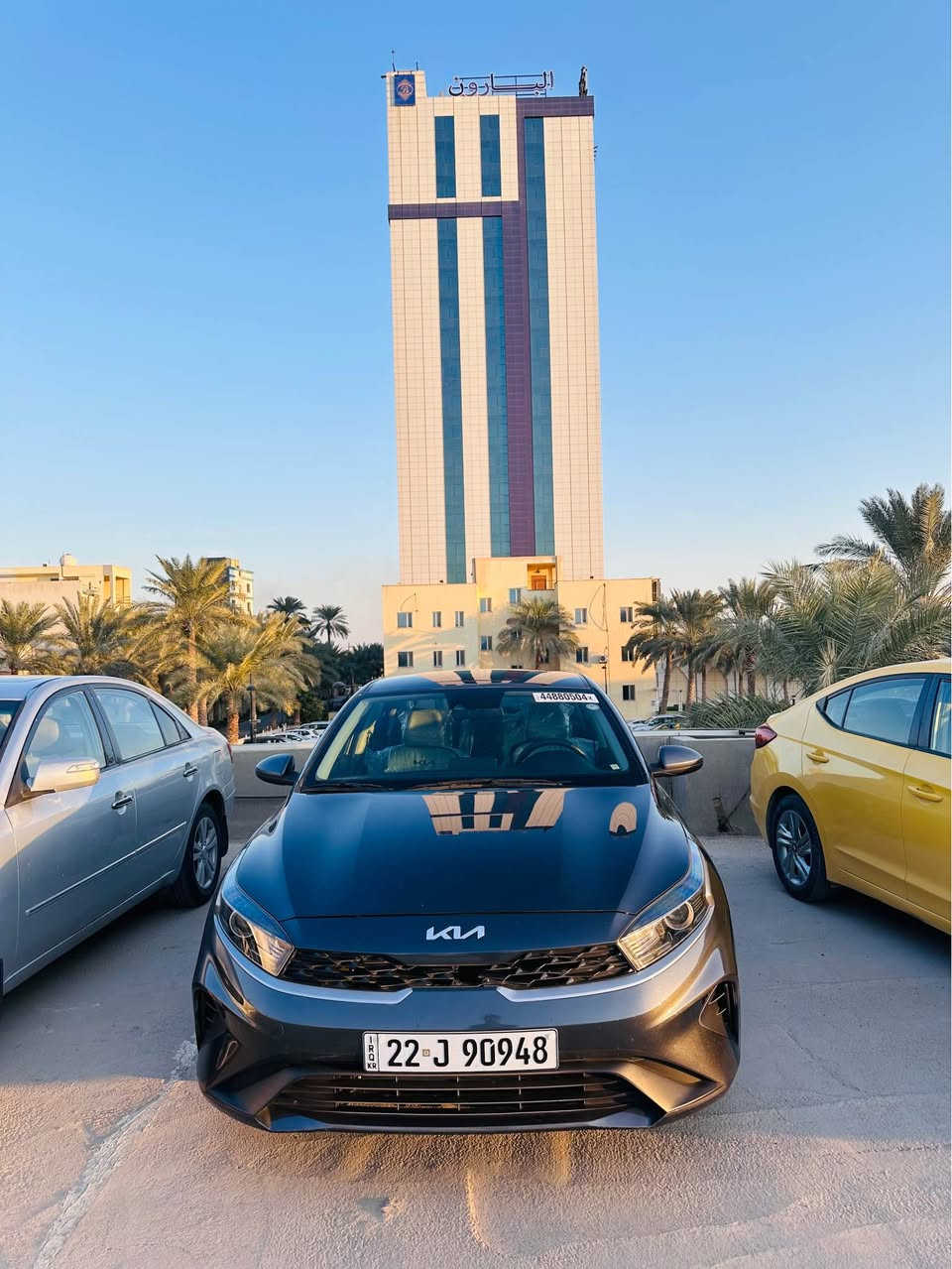 السلام عليكم 
فورتي 2022 وارد امريكي حادثها خلفي جاملغ وجنطة بدون ارباك بجم كبس مواصفات عاديه شاشه وكامره ورادار مدوشمه ارضيه وكشنات مكينه 2000 دوش مرقم اربيل عدي وكاله باسمي مكاني حلة عارضها 143 وبيها مجال *********** حلة, بابل
