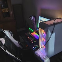RTX ٣٠٥٠ • i5 الجيل العاشر • شاشة QHD ١٤٤هرتز