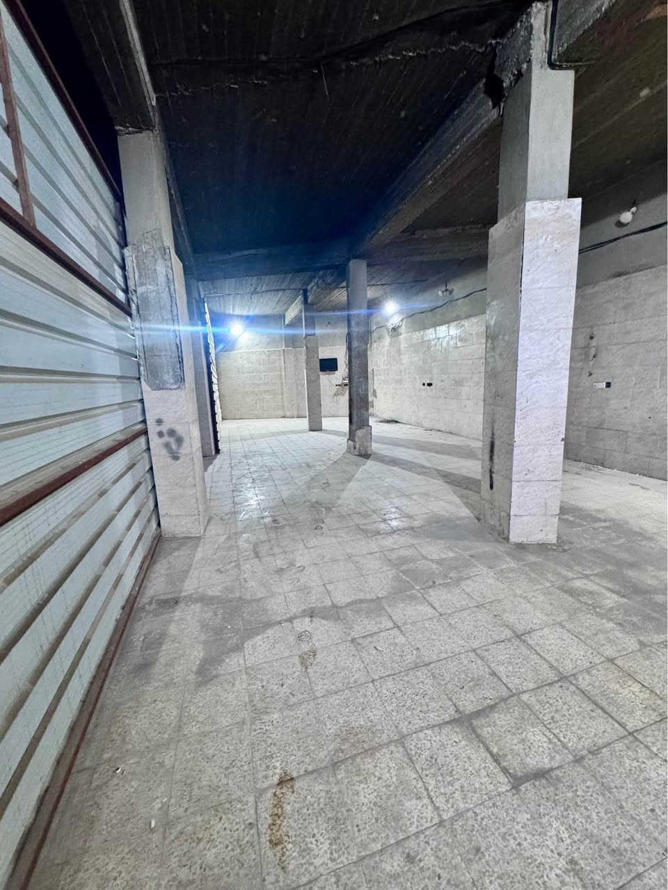 ‎محلان ليجار  على طريق موصل أربيل 
مساحه المحلات 16 متر في 6 لاتصال على الرقم وتساب ***********‎ الحمدانية, نينوى
