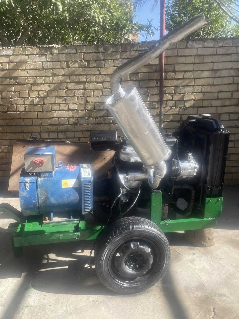 للبيع مولد كيا ٢٧٠٠ نظيفة ٨ثكالات ٣٠ كيفي ١٢٠ امبير سنكل العنوان بغداد ***********
