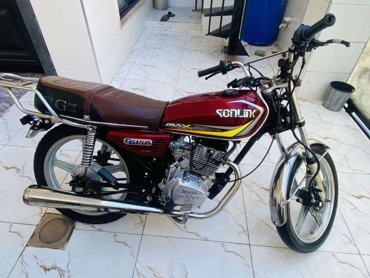 بۆ فرۆشتن مۆدیل 2021جۆر ساڤین مه‌كینه‌ 150یه‌ گیرو مه‌كینه‌ كاراباهی هه‌موو به‌شه‌رت مه‌كینه‌ كاپس بی دانگ بی دوكال ماتۆره‌كا تابلی جوانو به‌قه‌وتا بی مه‌سرافه‌ ماتۆره‌كا هی بن داستی خۆم بوا دلیڤه‌ریم پێ كردوا تابلی جوان و ریكا مانافیستی بزربوا باس به‌شه‌رتی ئاغد دادام مالی مه‌دانی هه‌موو به‌شه‌رت شوین هه‌ولیر نرخی320محماله‌ ژ/م***********واستاپ ڤیباری له‌سه‌ره أربيل, العراق
