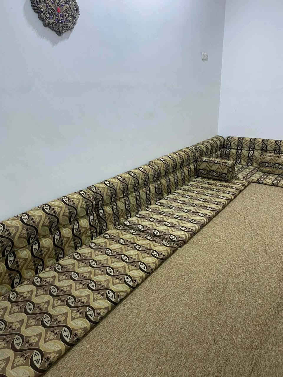 ديوان للبيع كلش جديد يجي 6 دواشك و14 مسند ضهر و7 تكيات وزوايا 2 مكانه ناصريه حي الحسين تواصل خاص


**إذا كنت صاحب هذا الإعلان وتريد حذفه لأي سبب، رجاءا أرسل رسالة إلى الدعم الفني**