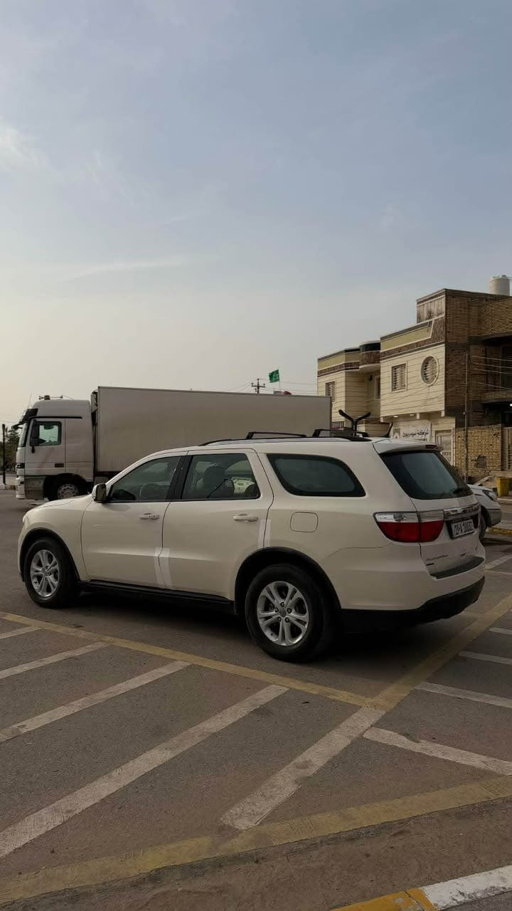 للبيع دورنكو 2012  رقم كربلاء دولي باسمي سنويه جديده السياره وارد كندي بيها طخه بالبدنه ورش صبغ بسيط والسياره جاهزه للاخير كير محرك تخم تاير تبريد ثلج باتري جاهزه للاخير مكان الناصريه رايدها ب١٧٠ وبيها مجال ناصرية, ذي قار


**إذا كنت صاحب هذا الإعلان وتريد حذفه لأي سبب، رجاءا أرسل رسالة إلى الدعم الفني**