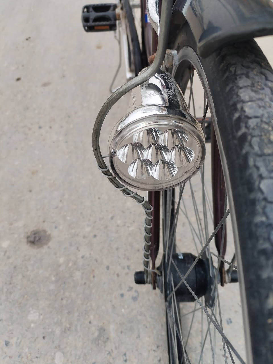 سلام عليكم باسكل للبيع جديد حساس حجم 26 فحل احله من الصوره كامل مكمل تجي تاخذه وتترحملي المكان الحمزه الغربي السعر خاص او اتصال *********** بي واتساب
