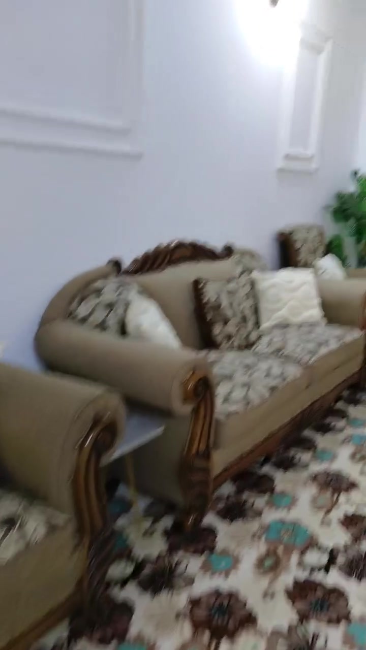 البيع  ***********
